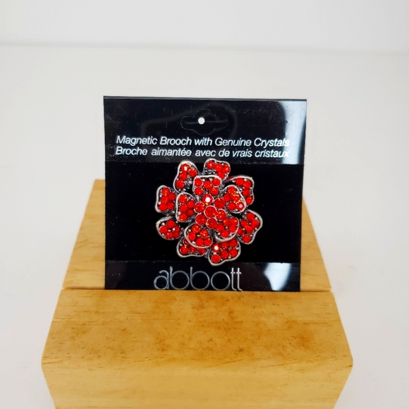 Magnetic Rose Broach - Picture 1 of 4